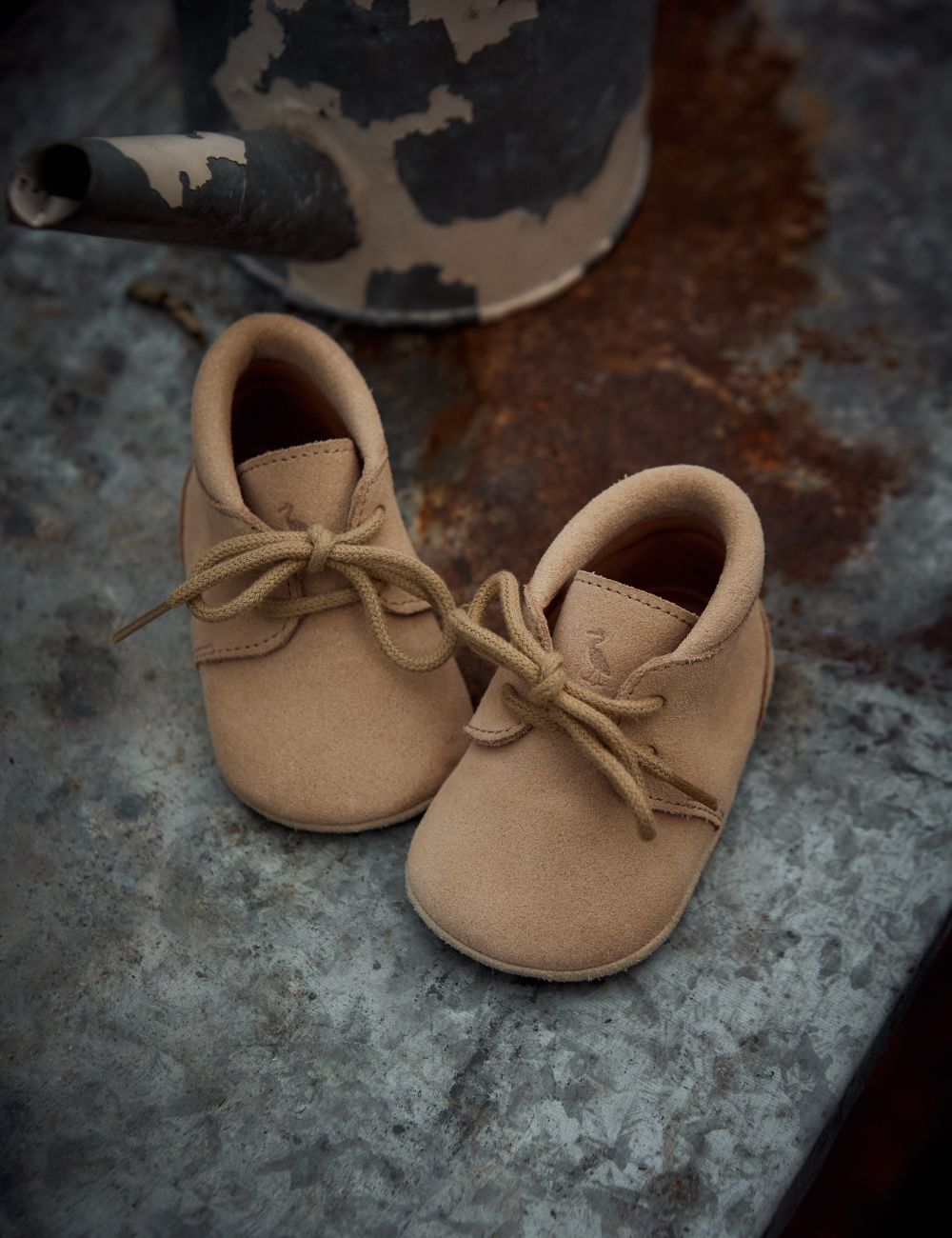 Crib shoe - Cream Suede